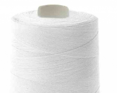 Швейные нитки (армированные) 28S/2, нам. 2 500 м, цвет белый - купить в Серове. Цена: 148.95 руб.