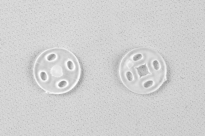 Кнопки пришивные пластиковые 10 мм, блистер 24шт, цв.-прозрачные - купить в Серове. Цена: 48.41 руб.